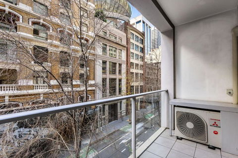 A Chic Studio Right Next To Darling Harbour - Tourism Brisbane 3