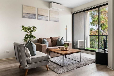 A Cozy & Modern Apt Near To Flemington Races - Brisbane Tourism 0