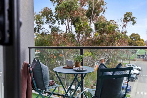 A Cozy & Modern Apt Near To Flemington Races - Brisbane Tourism 2