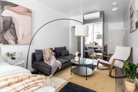 A Cozy Studio Next To Queen Victoria Market - Tourism Brisbane 0