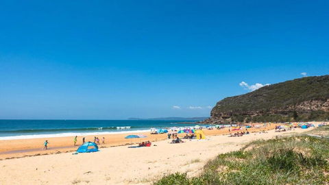 A Grand Beach Retreat - Tourism Brisbane 4
