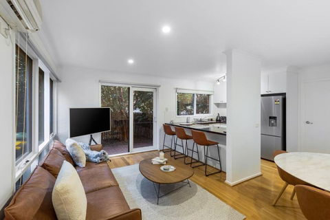 A Home Away From Home In Geelong - Tourism Brisbane 0