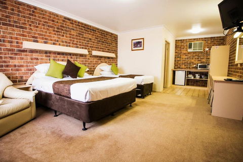 A Line Motel - Tourism Brisbane 1