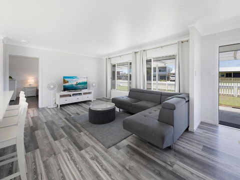 A Little Beach Haven - Tourism Brisbane 2