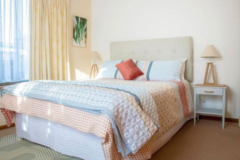 A Little Getaway - 17 Lawson St SWR - Tourism Brisbane 0