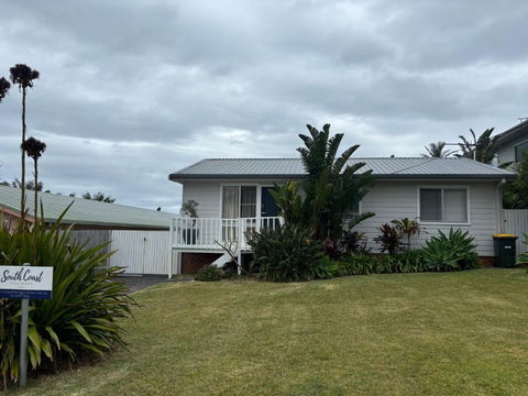 A Little Ocean Breeze - Tourism Brisbane 1