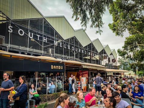 A Lux 2BR Apt Near South Melbourne Market - Tourism Brisbane 2