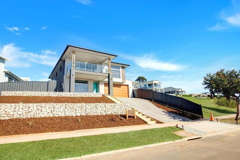 A Magnetic Retreat - Tourism Brisbane 1