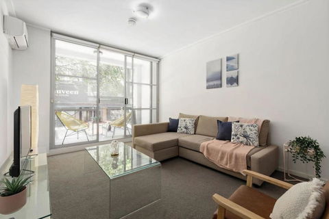 A Modern & Cozy Studio Next To Darling Harbour - Tourism Brisbane 0