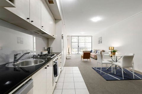 A Modern & Cozy Studio Next To Darling Harbour - Tourism Brisbane 3