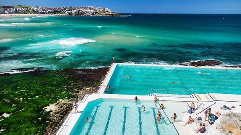 A Modern Two Bedroom Apartment! Quiet, Secure And 1 Minute Walk To Bondi Beach! - Tourism Brisbane 2