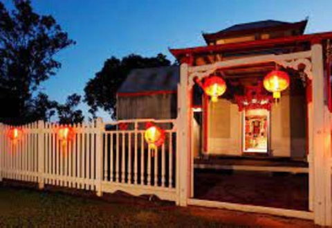 A Picturesque 3 Bedroom House With Splendid Views - Tourism Brisbane 3