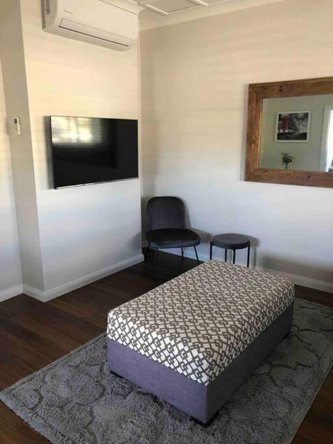 A Prince On Clinton - Tourism Brisbane 2