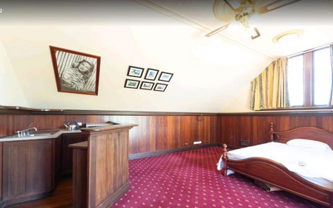 A Quiet King Room With Julia Balcony And Free Parking - Brisbane Tourism 2