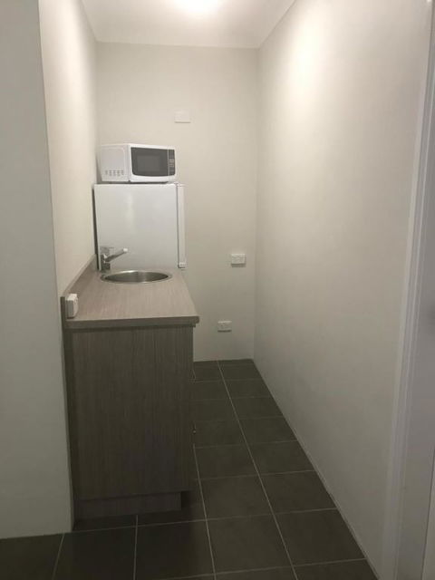 Acacia Motor Lodge - Tourism Brisbane 4