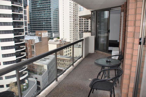 Accommodation Sydney - Kent Street Sydney CBD Top Floor 2 Bedroom Apartment With Balcony - Tourism Brisbane 2
