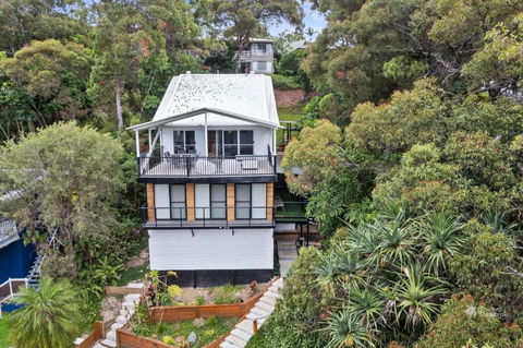 Adder View By Discover Stradbroke - Brisbane Tourism 0