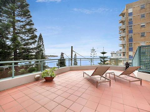 AeA The Coogee View - Brisbane Tourism 0