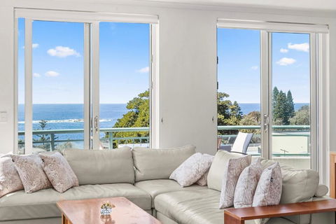 AeA The Coogee View - Brisbane Tourism 1