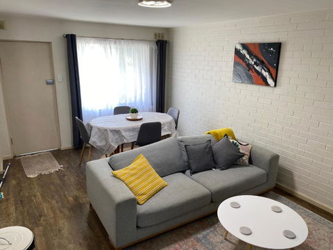 Affordable Inglewood Apartment+Pool - Brisbane Tourism 3