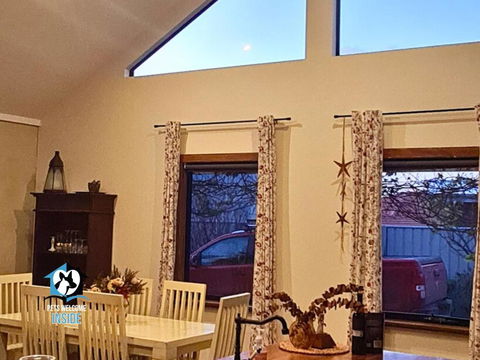 A Beautiful New Property, Walking Distance To The Beach In Esperance WA! - Tourism Brisbane 3