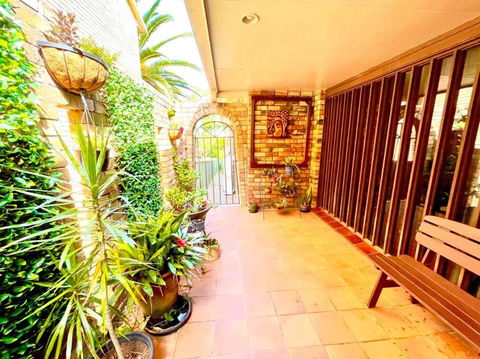 A Holiday Home For Every Season - Tourism Brisbane 3