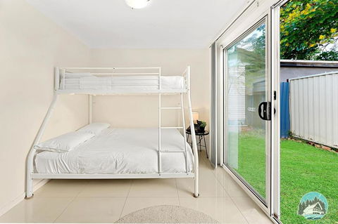 Aircabin - Oxley Park - Lovely & Comfy - 2 Beds - Brisbane Tourism 1