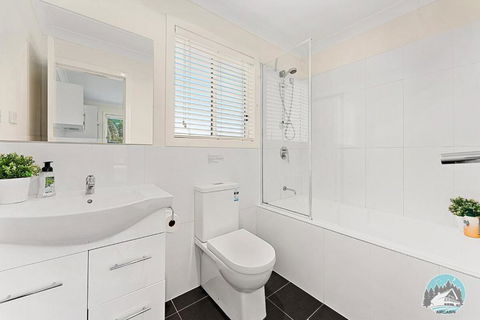 Aircabin - Oxley Park - Lovely & Comfy - 2 Beds - Brisbane Tourism 4