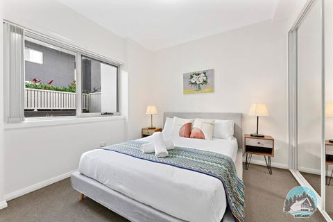Aircabin - Wentworthville - 2 Beds Apt Free Park - Tourism Brisbane 4