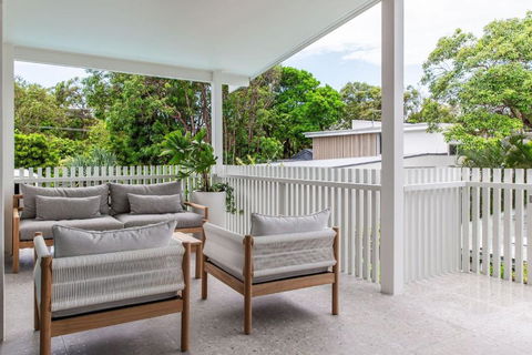 AL Sole - 4 Bedrooms - Pool - Location - Brisbane Tourism 4
