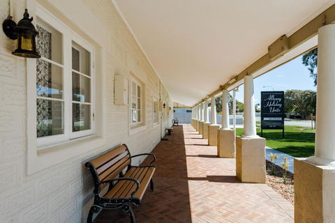 Albany Holiday Units - Brisbane Tourism 2
