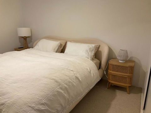 Alex Beachfront Views - Tourism Brisbane 3