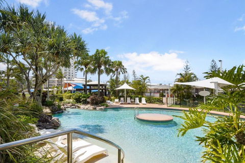 ALEXANDRA BEACH RESORT-ALEX412 - Brisbane Tourism 0