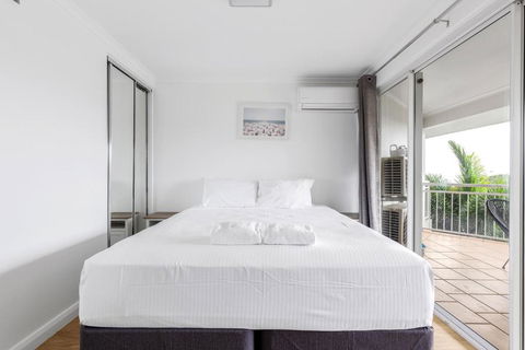 ALEXANDRA BEACH RESORT-ALEX412 - Brisbane Tourism 1