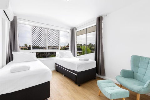 ALEXANDRA BEACH RESORT-ALEX412 - Brisbane Tourism 4