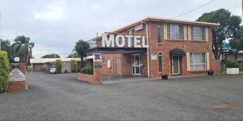 Alfa Motel - Tourism Brisbane 0