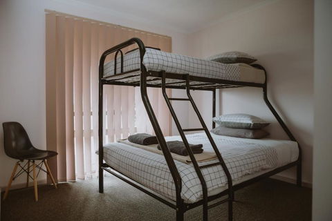 Alkoomi Chalets - Tourism Brisbane 1