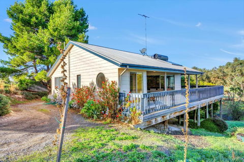 All Decked Out - Port Willunga - C21 SouthCoast Holidays - Brisbane Tourism 2