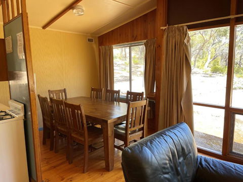 Alligator Lodge - Mount Remarkable National Park - Brisbane Tourism 3
