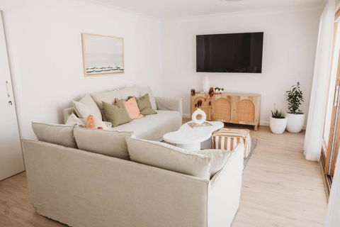 Alma At Shoal Bay - Tourism Brisbane 3