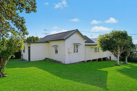 Almare 7 Gowing Street - Brisbane Tourism 0