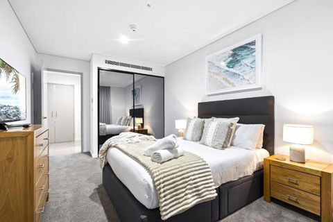 ALTITUDE Ocean Suites - SPECTACULAR, Unmatched Views & Luxury Accommodation - Tourism Brisbane 2