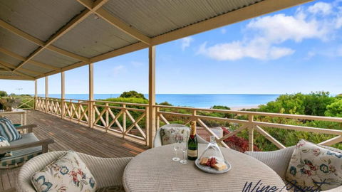 Alton House By Wine Coast Holidays - Brisbane Tourism 1