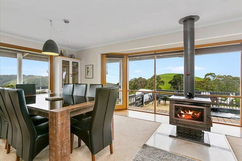 Alyeska Farm House - Brisbane Tourism 2