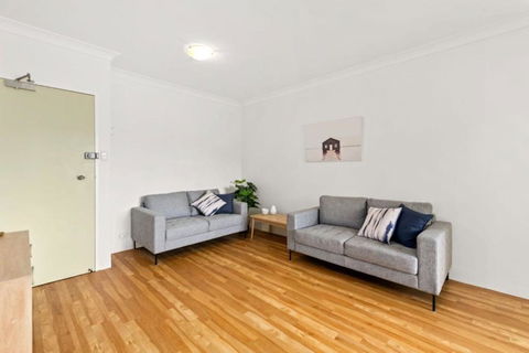 Amanda Court 8 Fantastic Unit So Close To The Beach - Tourism Brisbane 3