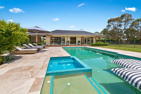 Amaroo Luxury Family Resort Mornington Peninsula - Tourism Brisbane 1