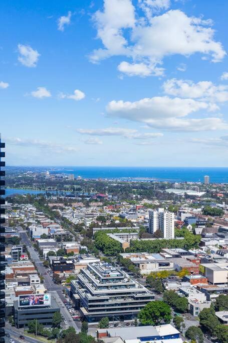 Amazing Bay Views & Spacious In Southbank 2B2B1C - Tourism Brisbane 0