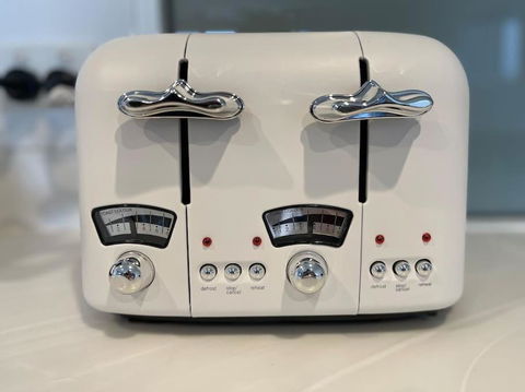 Amazing City Skyline Apartment - Pool, Gym, Sauna. - Tourism Brisbane 3