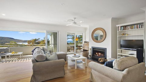 Amazing Views, Pet Friendly On Grandview - Brisbane Tourism 0