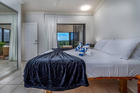 An Adorable Apartment On Abbott - Stunning Views - Tourism Brisbane 3